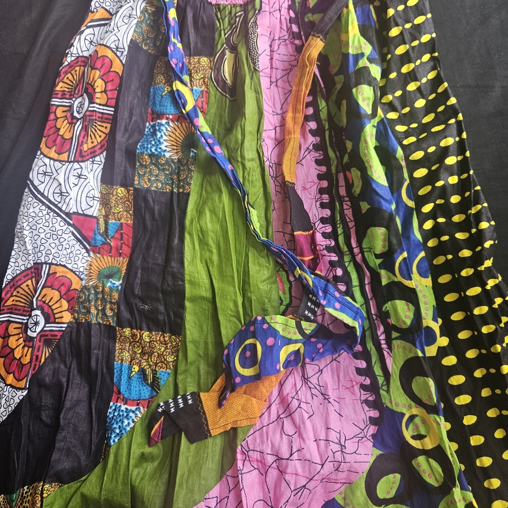 Women's colorful African print boho cotton maxi skirt free size - Picture 3 of 4